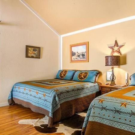 #3 Wrangler~Bandera Tin Star~Bandera, Tx. Apartment Ngoại thất bức ảnh